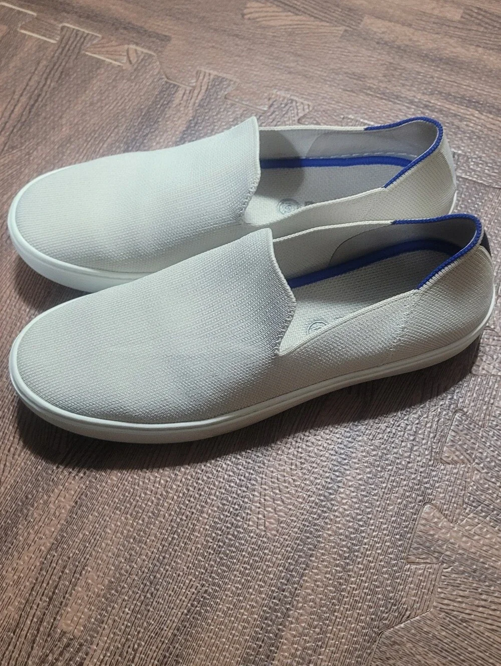 Rothys The Original Slip On Sneaker Beige Sand Women’s Size 9.5 Comfort Shoes